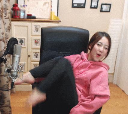 网红主播网曝黑料,网曝黑料背后的真相与反思